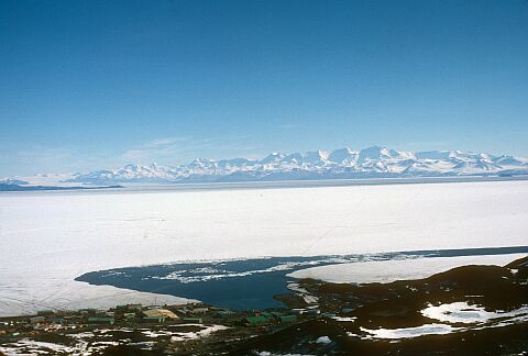 [Cappelle123.jpg]
View of the channel open for the refueling boats, Scott base in the foreground, the Transantarctic Range in the background (image © Thierry Cappelle 1977, used with permission).
