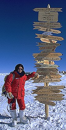 [DistPole.jpg]
Stefania in front of the Dome C distance sign pole. Computed by me and built by the cook.