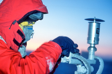 [EmanueleChangingFilters0.jpg]
Many different kinds of analyzes are performed for surface glaciology. Besides the direct samples of snow taken from the ground, there's also several pumps taking in outside air and the few crystals of ice it contains. Those crystals are then sorted by dimensions through an impactor filter, and later analyzed for content. The quantity of crystals in the atmosphere is so low that each pumping session has to run for 3 days non-stop, hoping that the wind won't turn and bring smoke from the station's power plant.