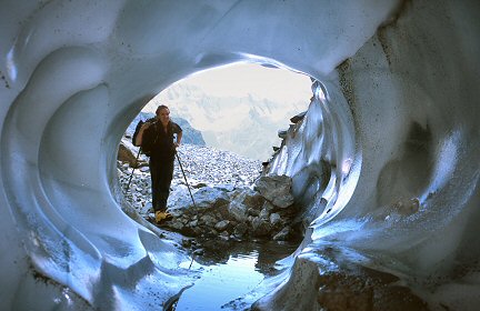 [IceTube.jpg]
Ice tube carrying water within the Glacier Noir.