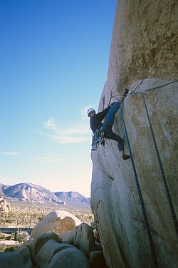 [BeardedCabbageHeelHook.jpg]
Strenuous heel hook on Bearded Cabbage (5.10+).