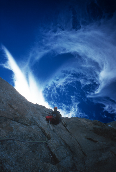 [CloudFreney.jpg]
Fast moving clouds near the top of the central pillar of Freney. Is the weather turning for the worst ?