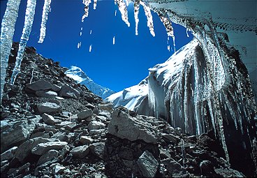 [GlacierInside.jpg]
Inside the glacier down from Base Camp