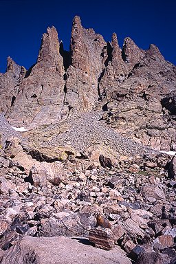 [PetitGreponMarmot.jpg]
A marmot guarding the base of the Petit Grépon