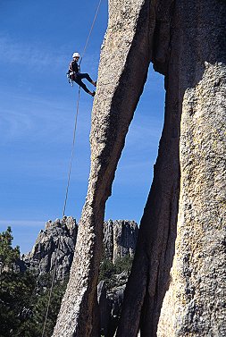 [NeedlesEyeRappel.jpg]
Jenny on rappel on the Needle's Eye