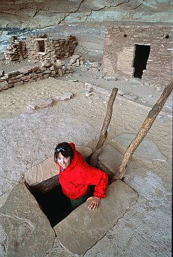[PerfectKiva.jpg]
Jenny going down the scale leading inside a perfectly preserved Kiva.