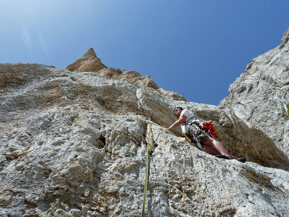 [20120808_185247_PizzoDiavoloTonino.jpg]
Right before falling again on an overhanging section.