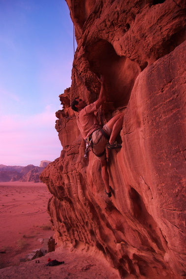 [20111110_171141_BedouinCampClimb.jpg]
Back at the desert camp, we put up a rope and try to do some topropes with the young son of our bedouin host, breaking huge chunks of rock in the process.