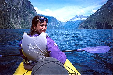 [MilfordCanoe.jpg]
Jenny canoeing the Milford Sound.