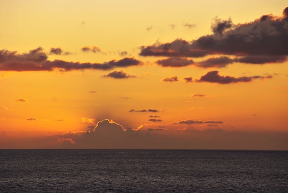 [20091011_183526_Bunker_.jpg]
Sunset over the Mediterranean.