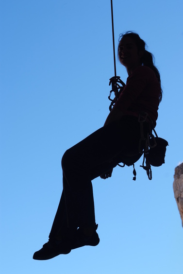 [20071103_133837_RappelBlueSky.jpg]
And resting the arms after the roof.