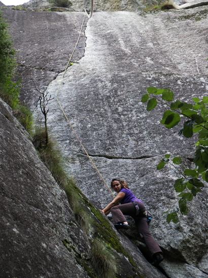 [20110729_175926_ValDiMelo.jpg]
'La crepa della Bamba', an excellent 6b crack. As much as I found their slabs way underrated (and way runout), the grades on the cracks are rather gentle.
