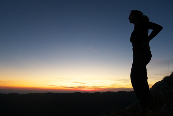 [20110830_203126_Gonson.jpg]
Summit of the Gonson rock after sunset.