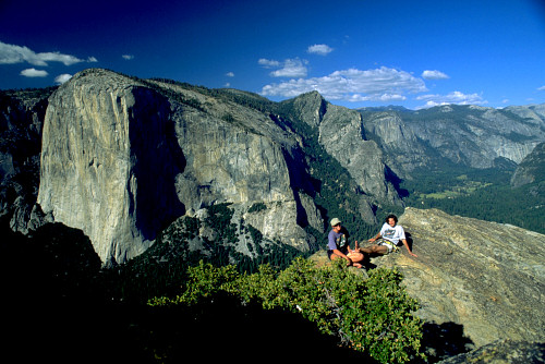 [SpireSummit.jpg]
Summit of Cathedral Spire.