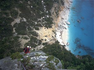Climbing by the sea on l'Aguglia di Goloritzé