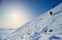 Ice032 - Hiking down the Astrolabe glacier