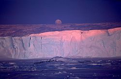 GlacierMoon - Moonrise above the Astrolabe glacier, Antarctica
[ Click to download the free wallpaper version of this image ]