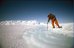 IceCrossing - Testing the ice quality before crossing, Antarctica
[ Click to go to the page where that image comes from ]