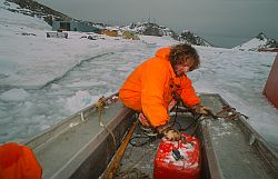 PetrelControl1 - Going to check on snow petrels, Antarctica
[ Click to go to the page where that image comes from ]