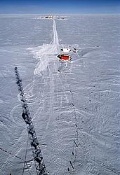 MastGeneralView - General view of the Dome C high antarctic plateau from the mast.