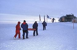 RescueOutside6 - Rescue drill in antarctic conditions.