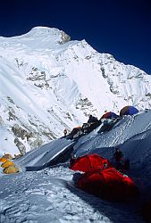 Camp1V - Camp 1 on Cho-Oyu, 2000