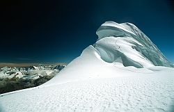 ChopicalquiSummit - Summit of Chopicalqui, Peru 1996
[ Click to go to the page where that image comes from ]