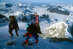 HunterRappel - Rappelling down Mt Hunter, Alaska 1995
[ Click to go to the page where that image comes from ]