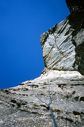 LoversLeapArete - Guillaume on the arete of the Traveler's Buttress. Lover's Leap, California, 2003
[ Click to go to the page where that image comes from ]