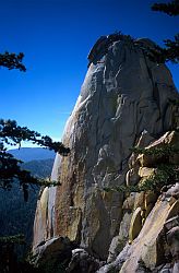 NeedlesSorcerer - Sorcerer Needle, California, 2003
[ Click to go to the page where that image comes from ]