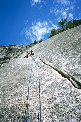 SerenityFootTraverse - Precarious foot traverse on Sons of Yesterday (5.10). Yosemite, California, 2003
[ Click to go to the page where that image comes from ]
