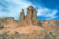 3GossipsBack - 3 gossips, Arches NP, Moab, Utah