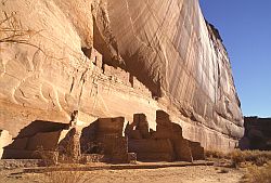 CanyonDeChelly_Overhang - Anasazie ruins in Canyon de Chelly, Arizona
[ Click to go to the page where that image comes from ]