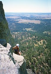 DT_EM_TopPitch4 - Ledge at end of pitch 4 of El Matador, Devil's Tower, Wyoming, 2002