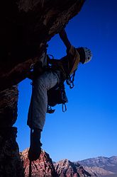 IntiRoof - Guillaume on the roof of Inti Watana, Red Rocks, Nevada, 2003
[ Click to go to the page where that image comes from ]