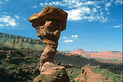 Naja2 - Climbing the Naja in the Fisher Towers, Moab, Utah