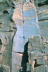 SuperCrackJenny - Supercrack, Indian Creek, Utah