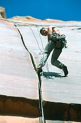 SuperCrackRappel - Supercrack, Indian Creek, Utah