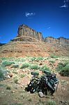 Crash - Car crash on bad Utah trail
[ Click to go to the page where that image comes from ]