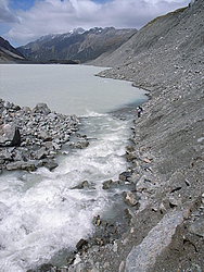 20051226_0357_HookerHut - Walking the unstable side of Hooker lake, new access to the Copland pass, NZ.
[ Click to download the free wallpaper version of this image ]