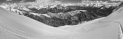 20060412_CreteDeLaSeytePano - Backcountry skiing below the Seyte summit, Oisans.
[ Click to go to the page where that image comes from ]