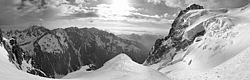 20060505_ViolettesSeracsPano - Descent of the Violettes Glacier, Mt Pelvoux, Oisans.
[ Click to go to the page where that image comes from ]