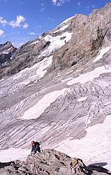 20060906-1214-ReineNuitVPano_ - End of the 2nd pitch of 'La Reine de la Nuit' at the Duhamel Pyramid below La Meije, Oisans.
[ Click to go to the page where that image comes from ]