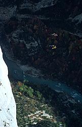 BaseSeq_A08 - Base jumpers in the Verdon.