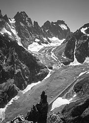 GlacierNoir_LookingBW - Looking up the Glacier Noir from the summit of Soleil Glacial, view on Mt Pelvoux and Ailefroide, Oisans.