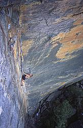 GrampiansBundaleerDihedralBlimp - The perfect dihedral of the Blimp at Bundaleer wall, OZ.
[ Click to go to the page where that image comes from ]