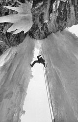 ViolinsTwoColumns1 - Ice climbing a well formed but still steep Viollins waterfall, Oisans.
[ Click to go to the page where that image comes from ]