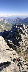 20061108-AcelluGroovesVPano_ - Grooved rock structure at Acellu, Bavella.
[ Click to go to the page where that image comes from ]