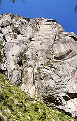 20070909-134918_PachidermaVPano_ - A view of the Caporal, with a party on the slab after the Elephant's ear, Val d'Orco.
[ Click to go to the page where that image comes from ]