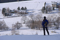 20071208_150939_Moucherotte - A short ski trip on the Moucherotte, barely 20 minutes from Grenoble.
[ Click to go to the page where that image comes from ]